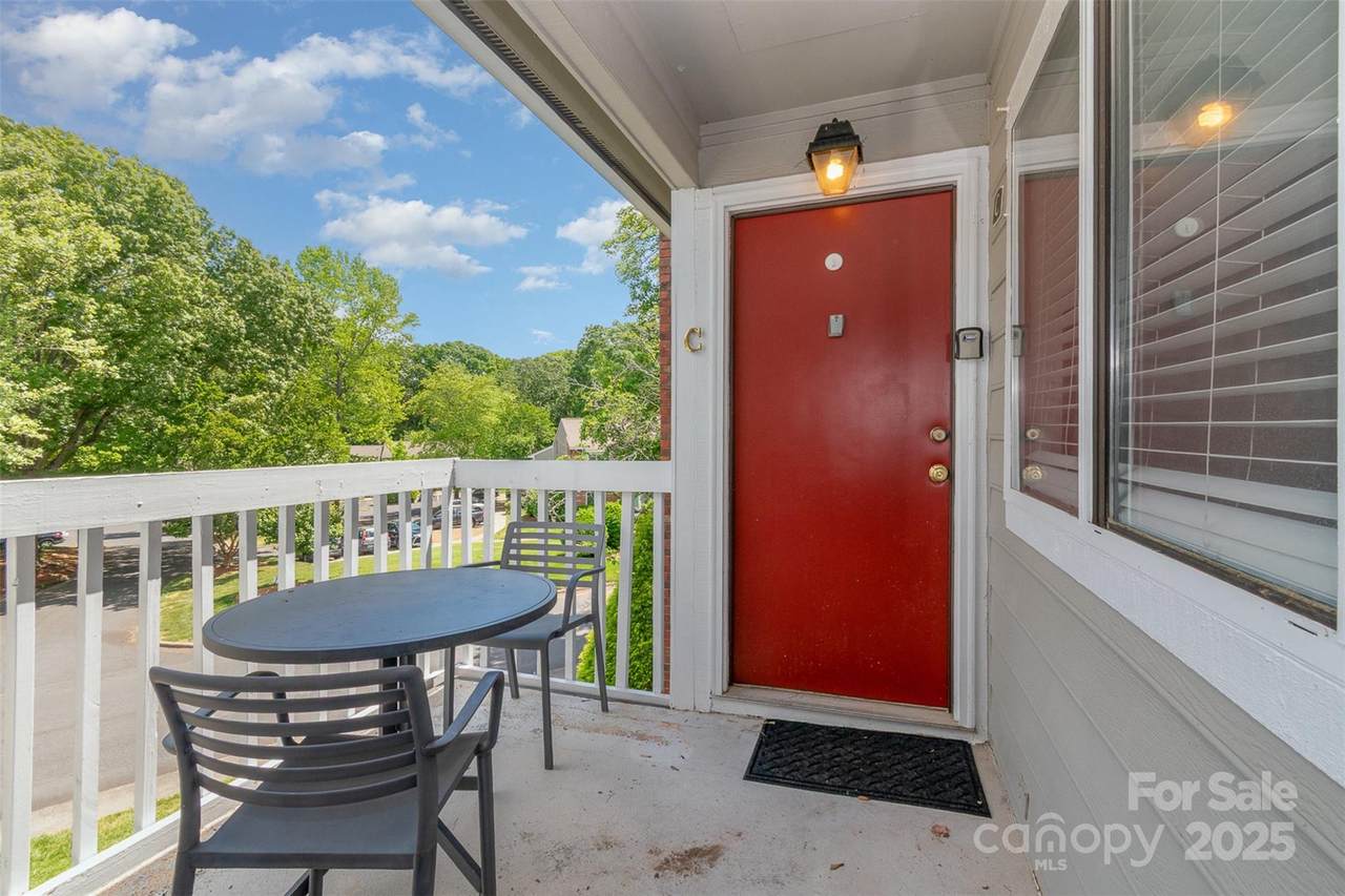 3201 Heathstead Place - Photo 1
