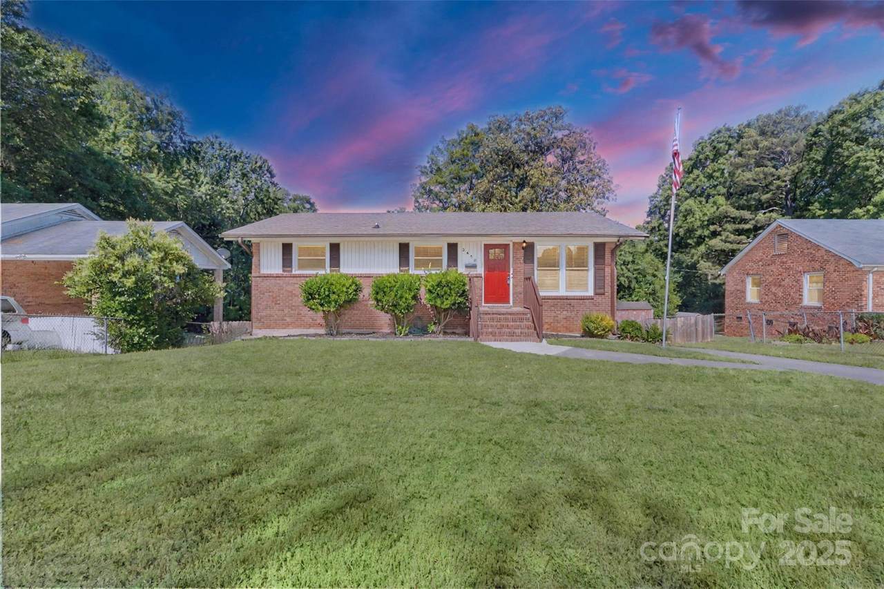 3400 Barfield Drive - Photo 1