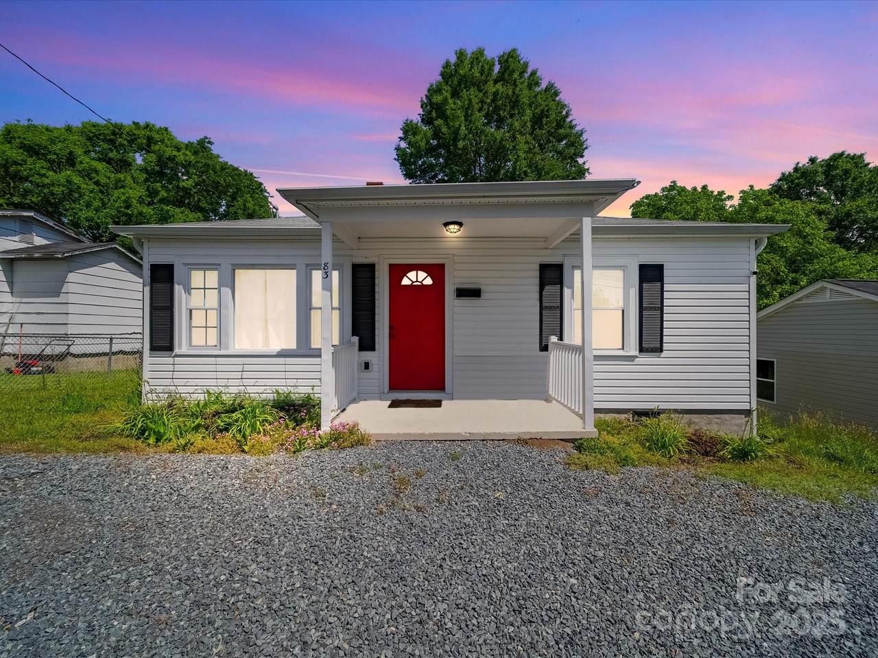 83 Woodsdale Place - Photo 1