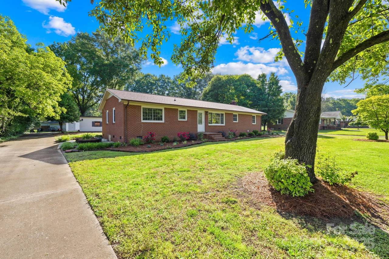 1408 Delview Road - Photo 1