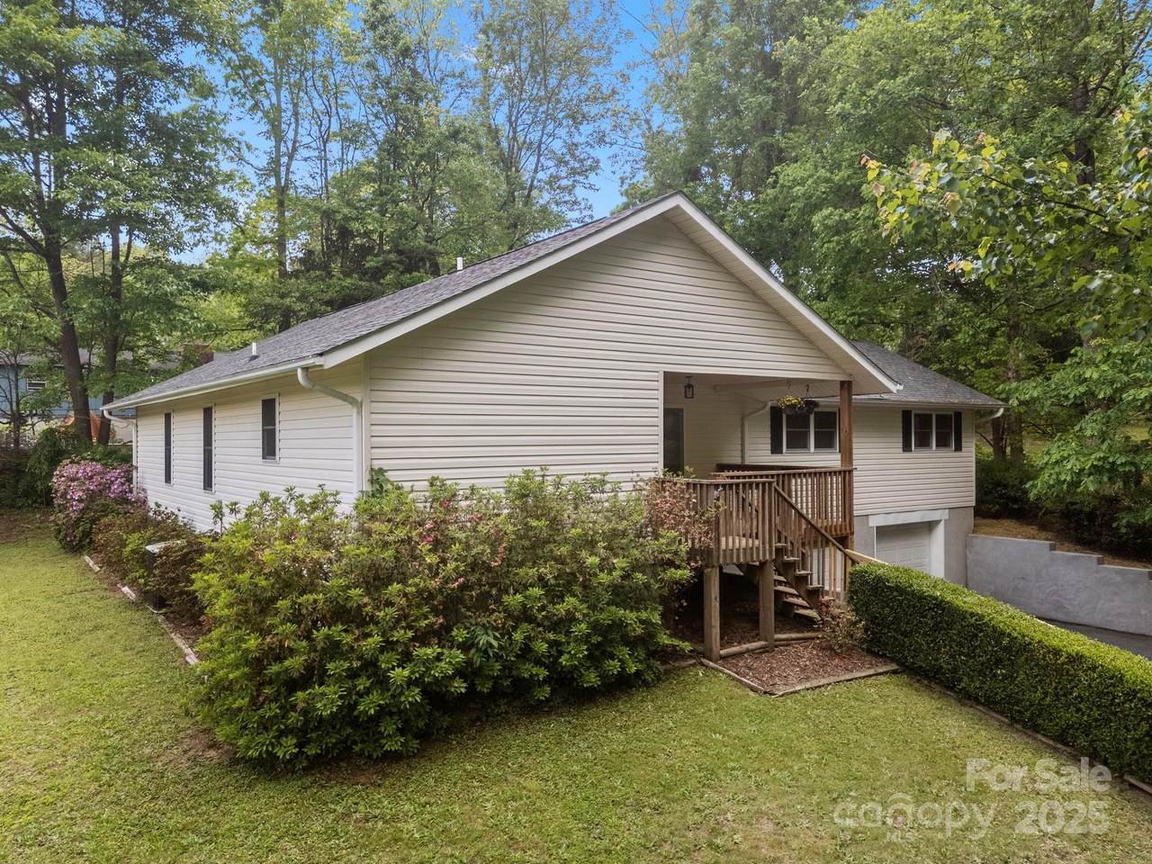 16 Lake Forest Lane - Photo 1