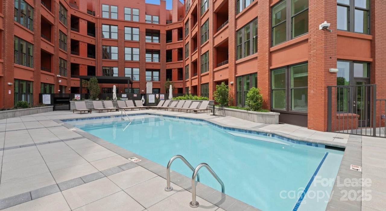 300 36th Street - Photo 1