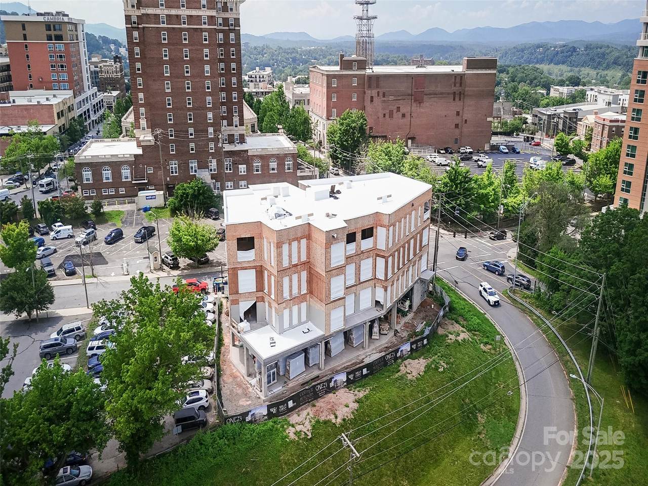 123 Haywood Street - Photo 1