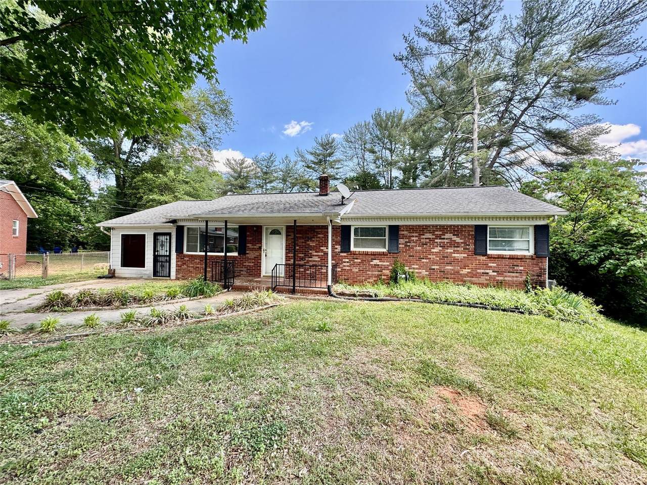 820 Kerley Court - Photo 1