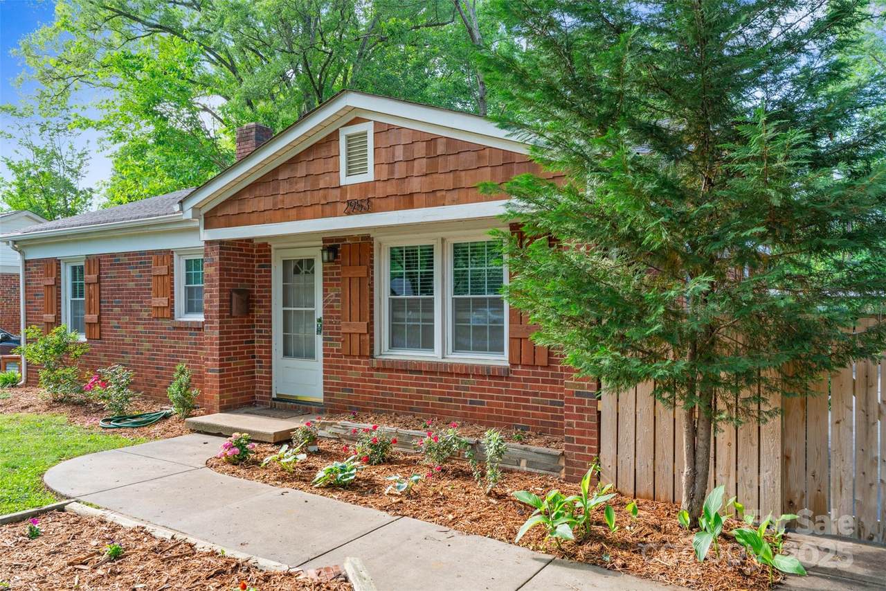 2953 Enfield Road - Photo 1