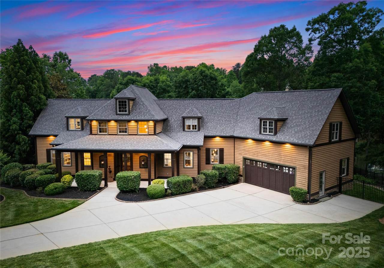 116 Creeky Hollow Drive - Photo 1