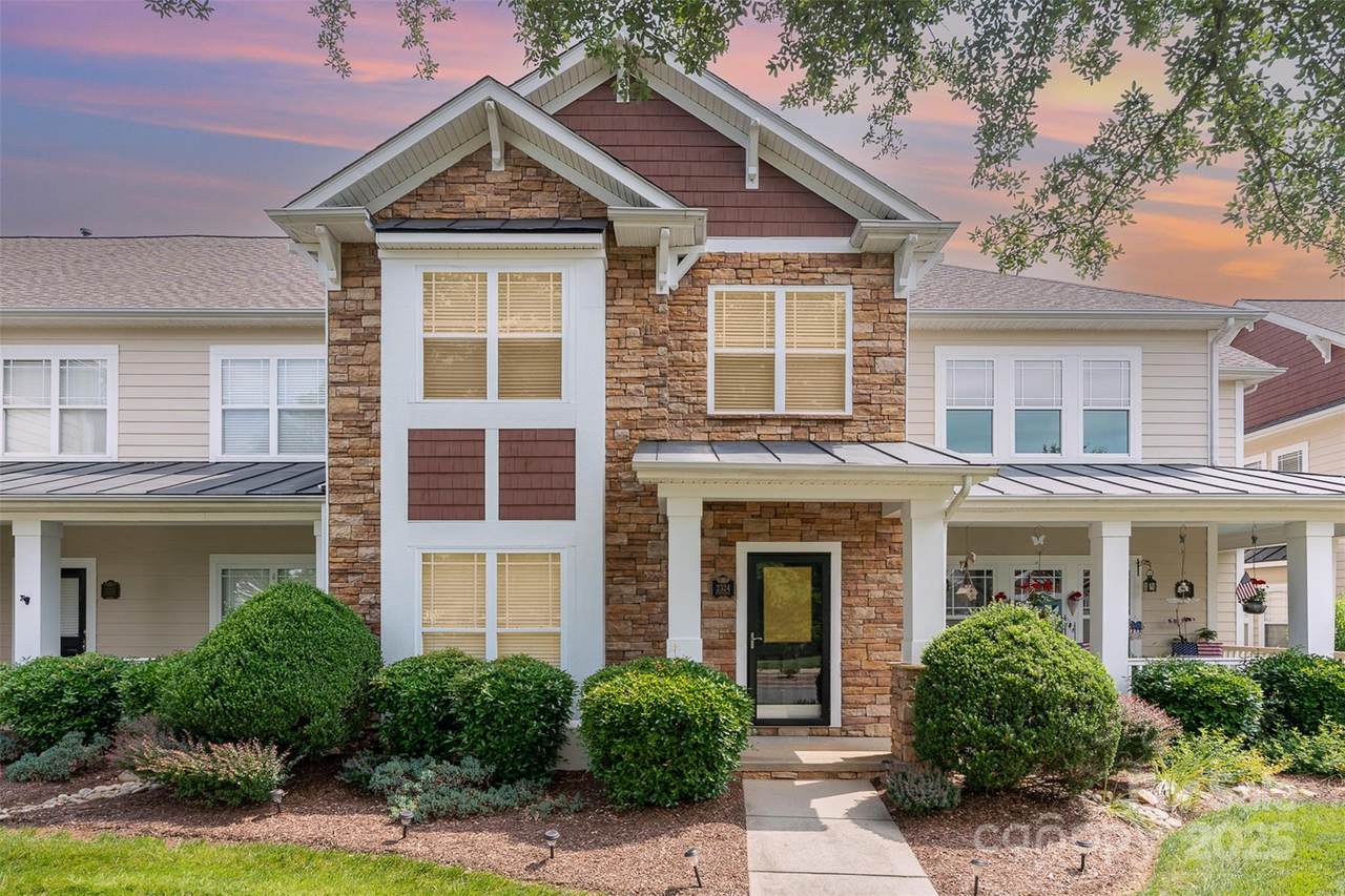 2324 Bonterra Boulevard - Photo 1