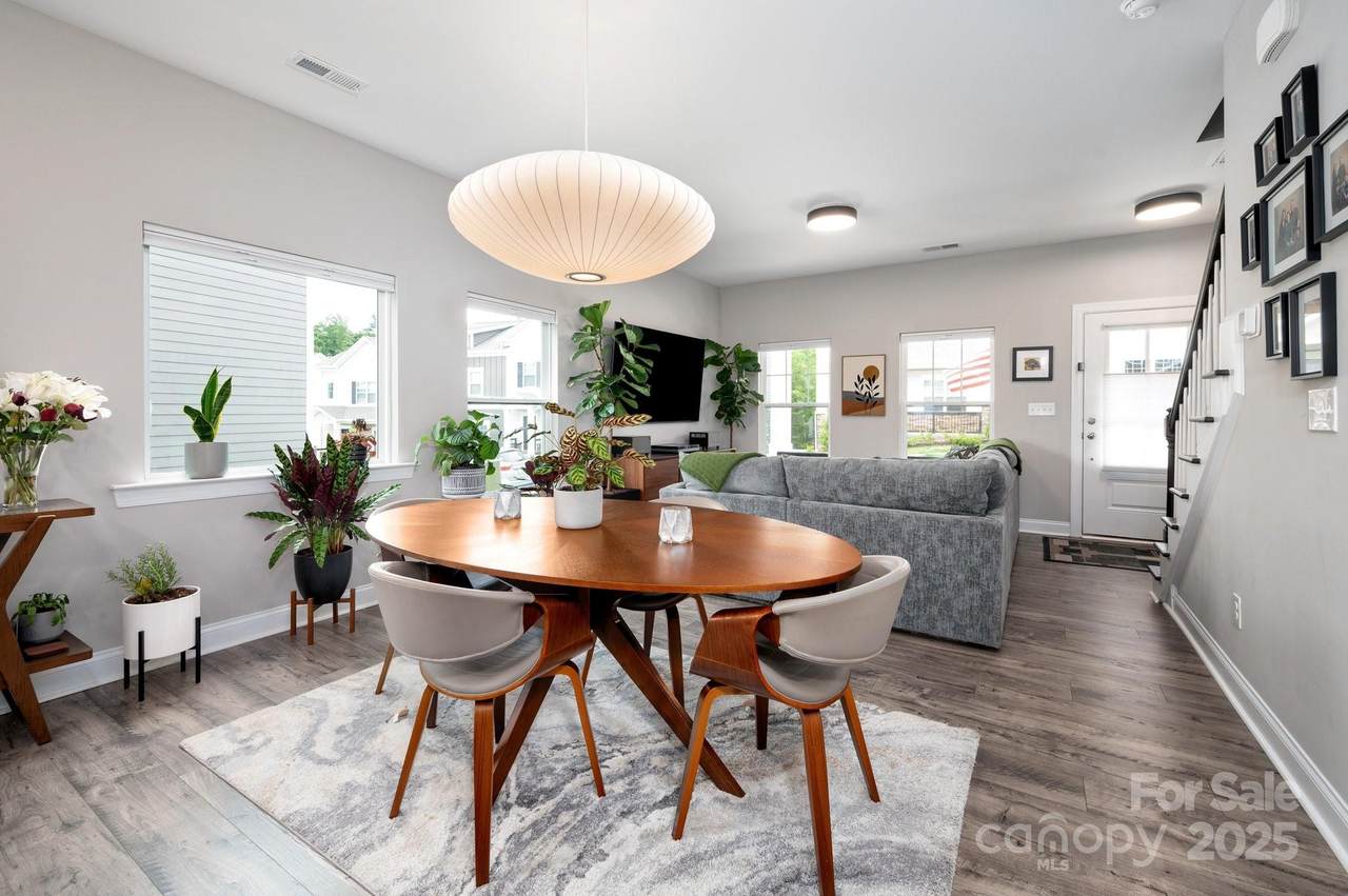 58 Walnut Springs Drive - Photo 1
