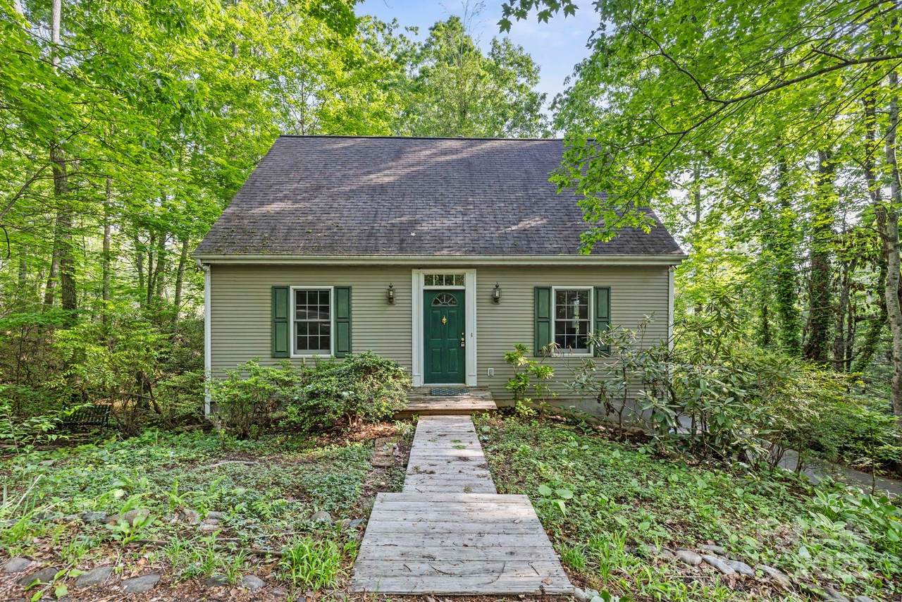 124 Hilltop Road - Photo 1