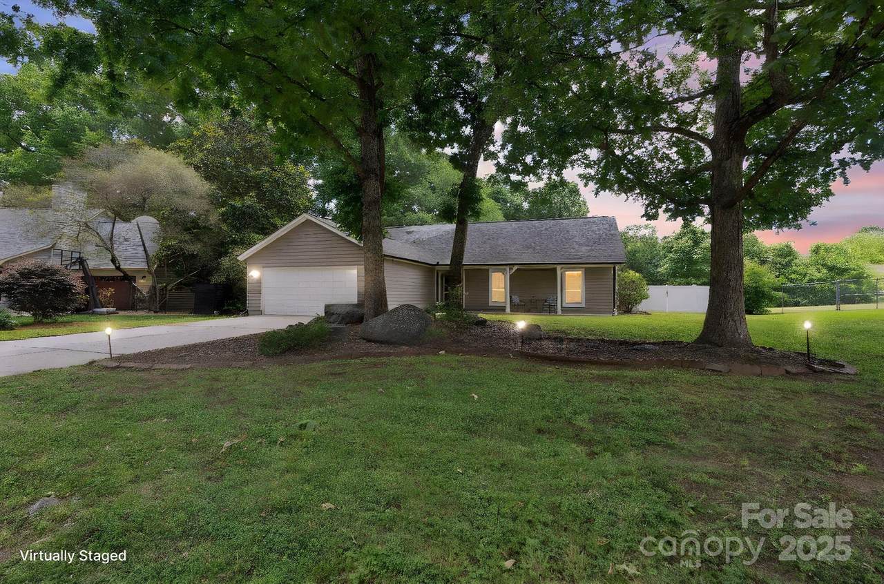 3807 Sweetgrass Lane - Photo 1