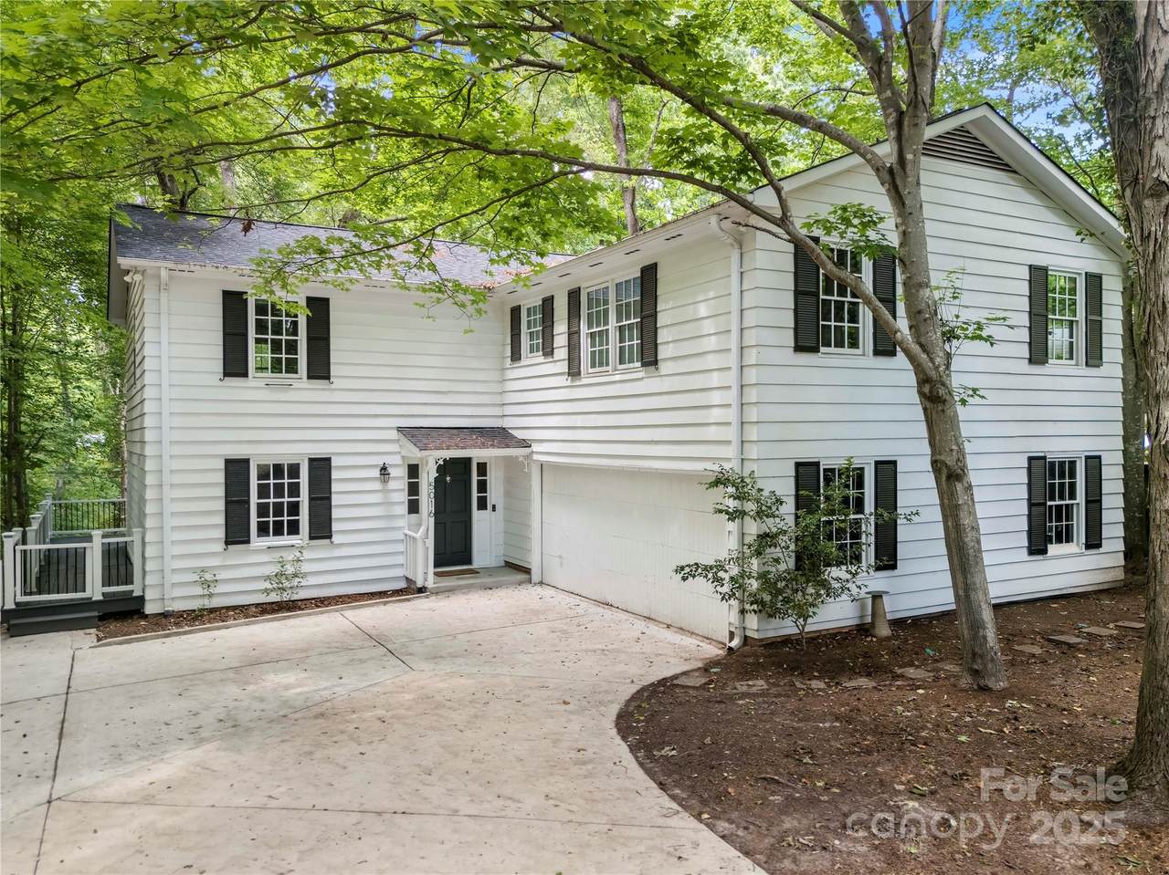 5016 Celeste Court - Photo 1