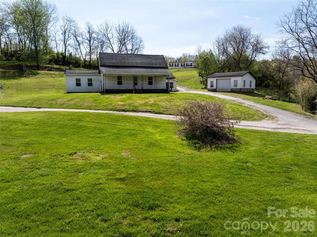 20 & 28 Toby Drive - Photo 1