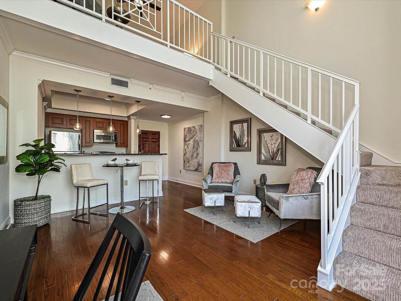 300 5th Street - Photo 1