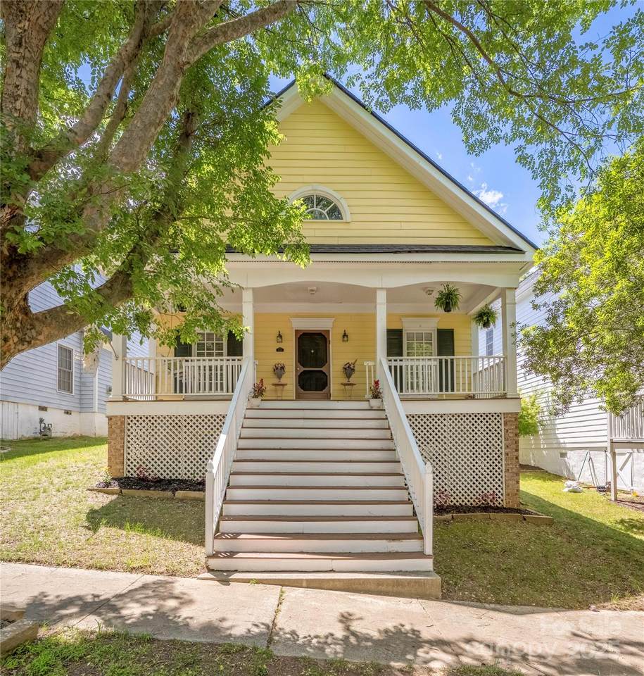 14105 Garden District Row - Photo 1
