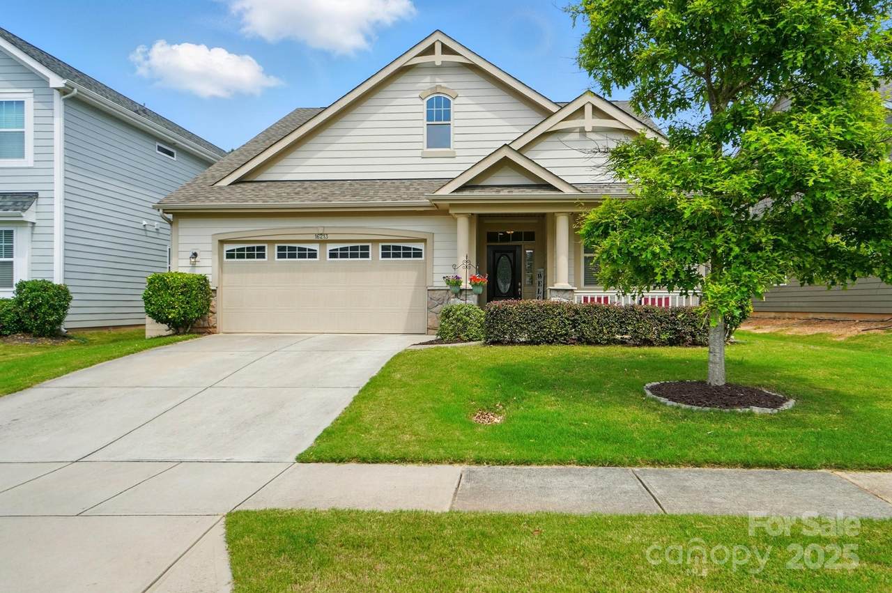 16213 Kelby Cove - Photo 1