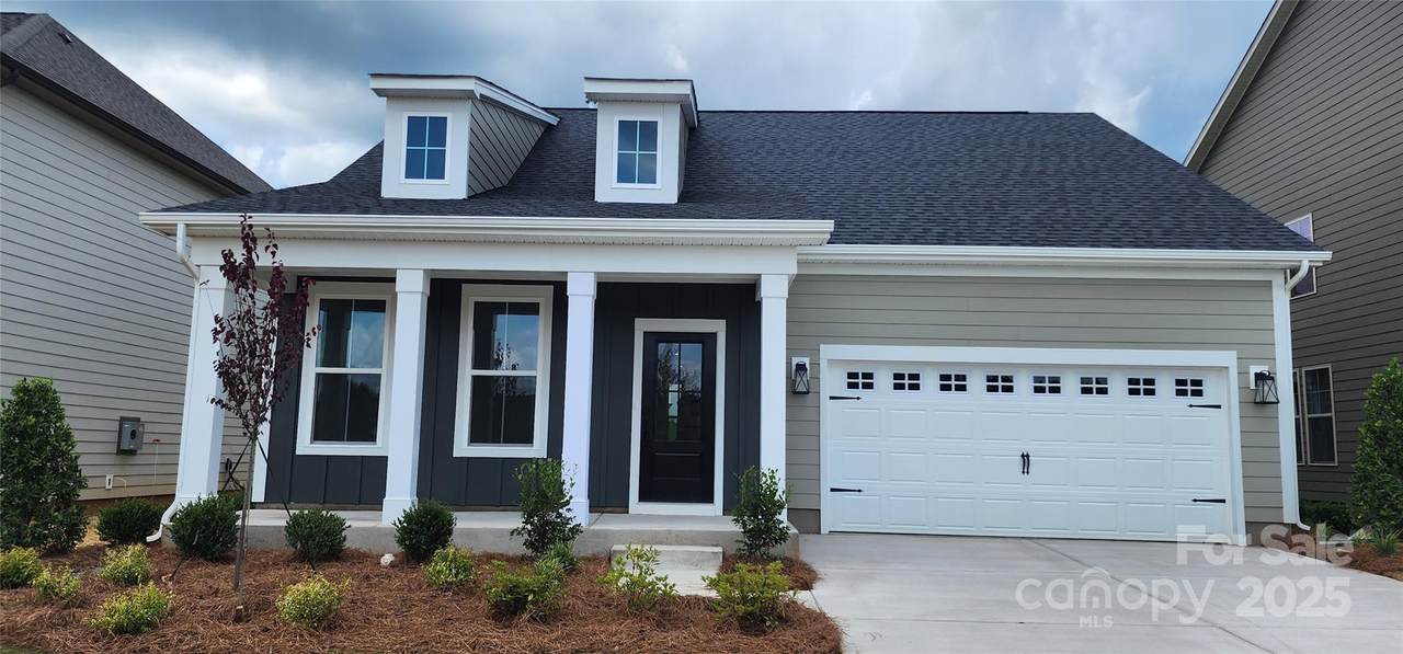725 Sirius Lane - Photo 1