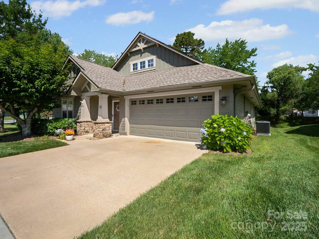 10 Gray Wolf Lane - Photo 1
