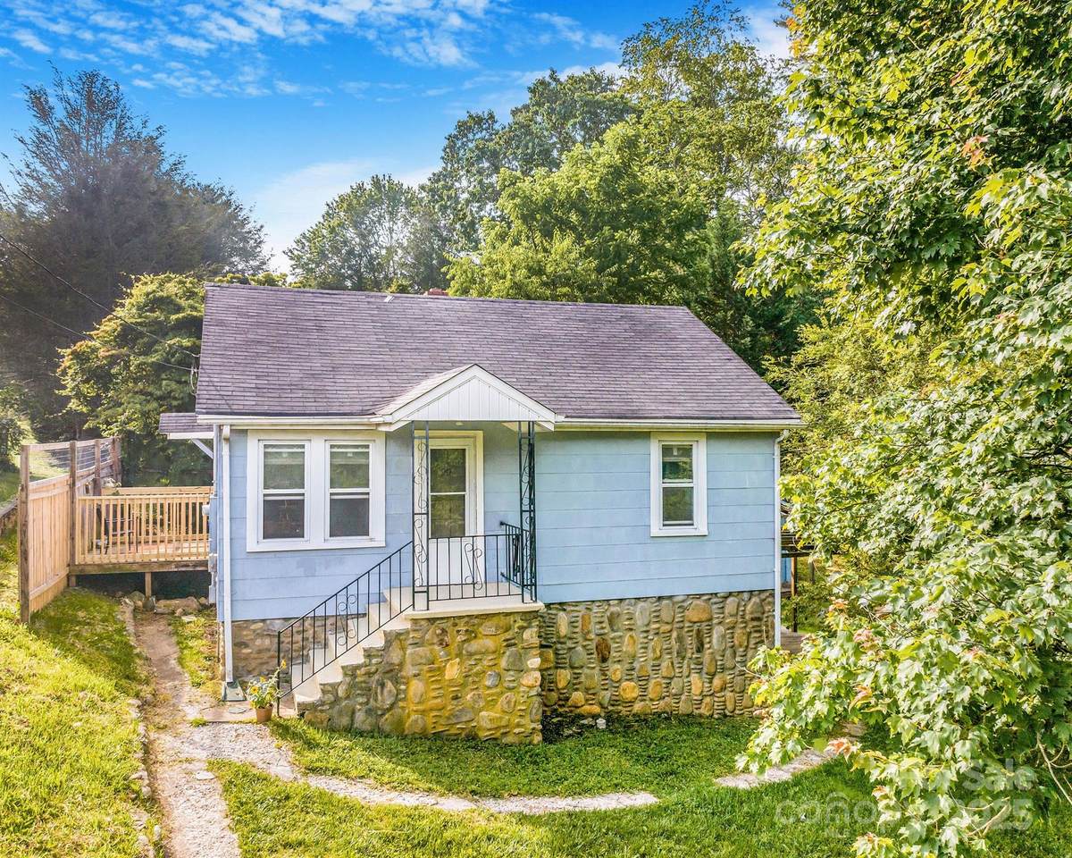 99 Little Oak Street - Photo 1