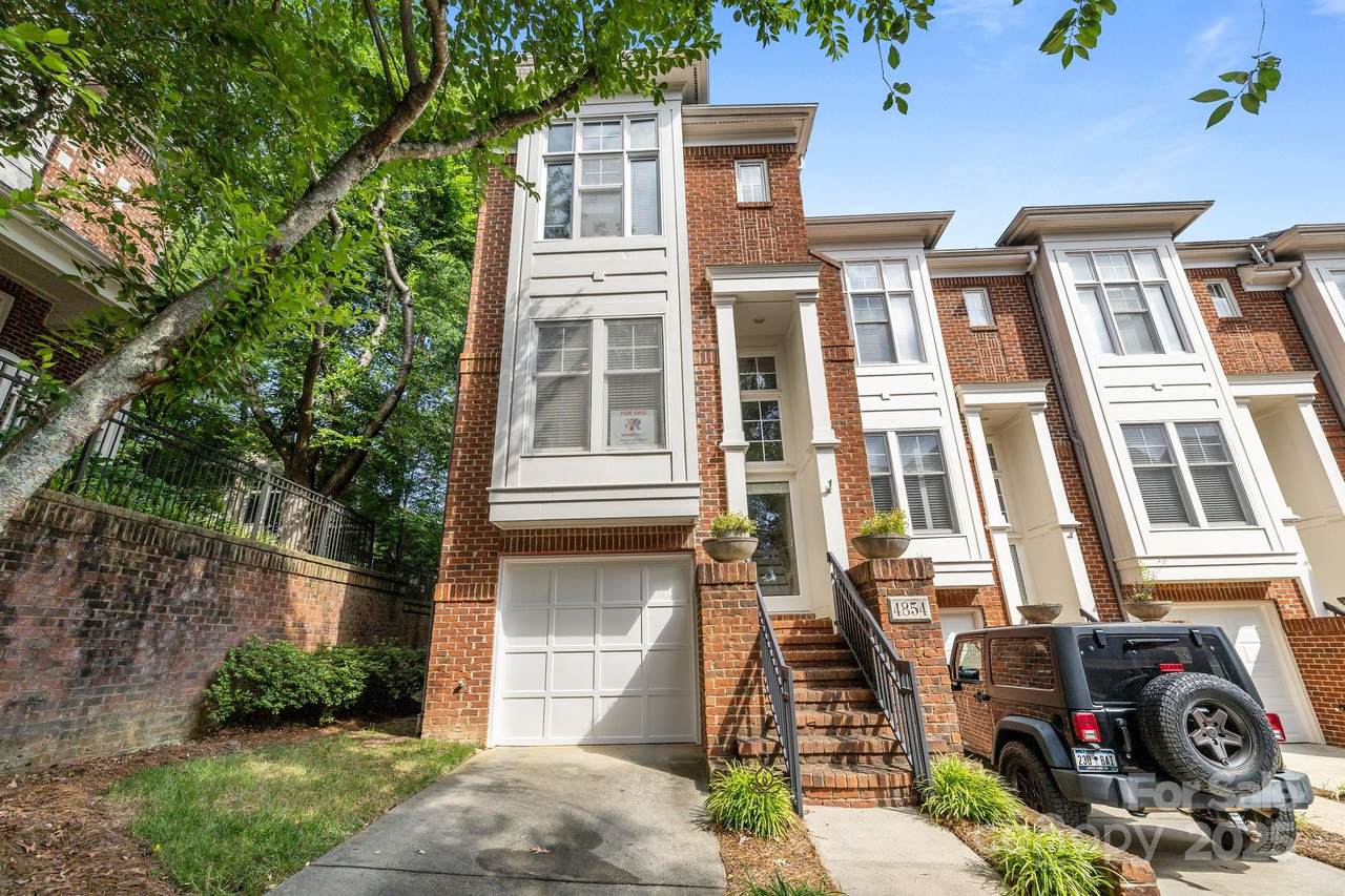 4854 Hill View Drive - Photo 1