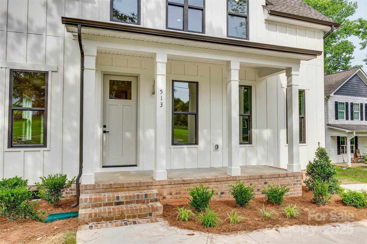 513 Sacco Street - Photo 1