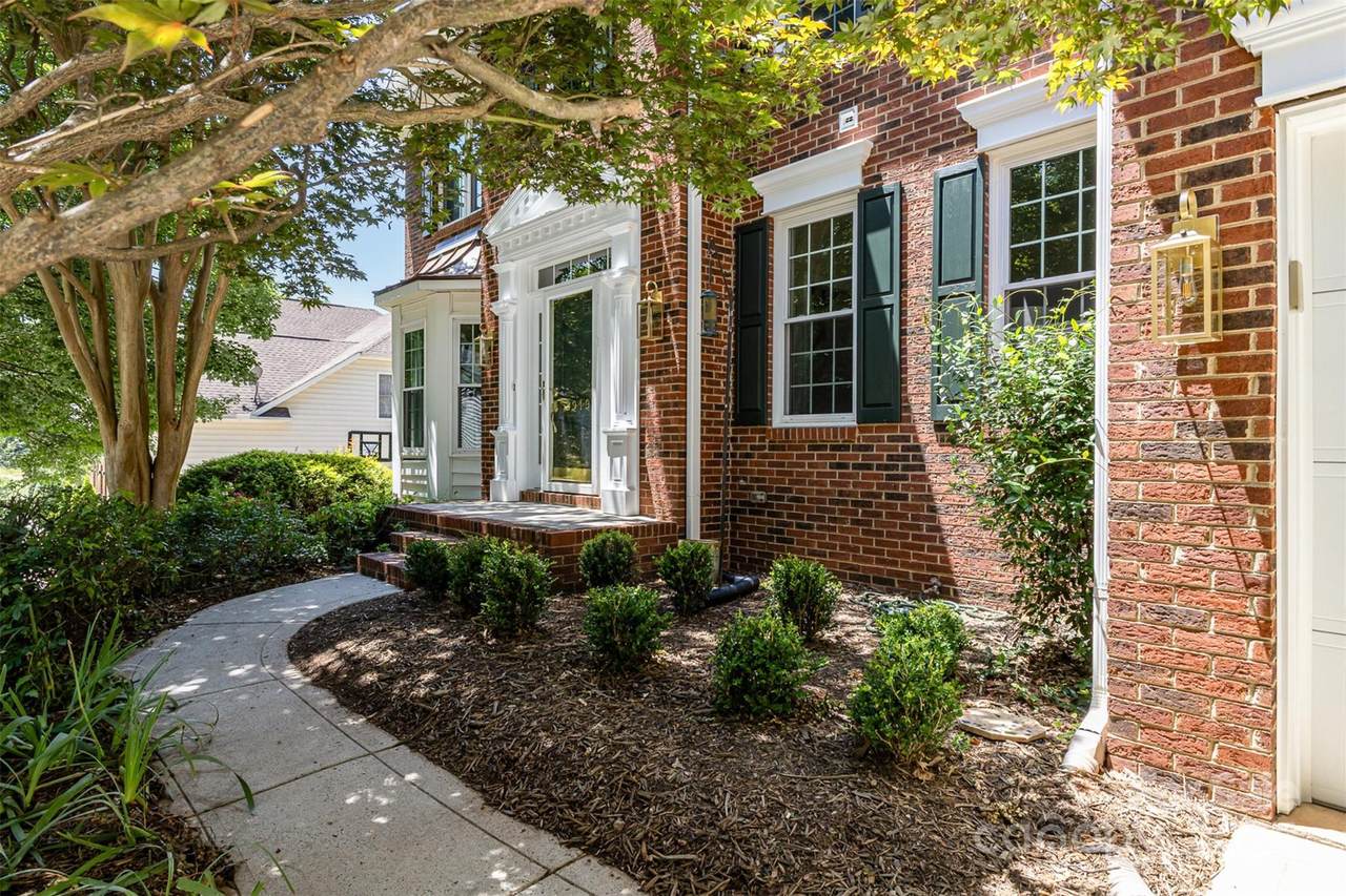 2919 Shady Reach Lane - Photo 1
