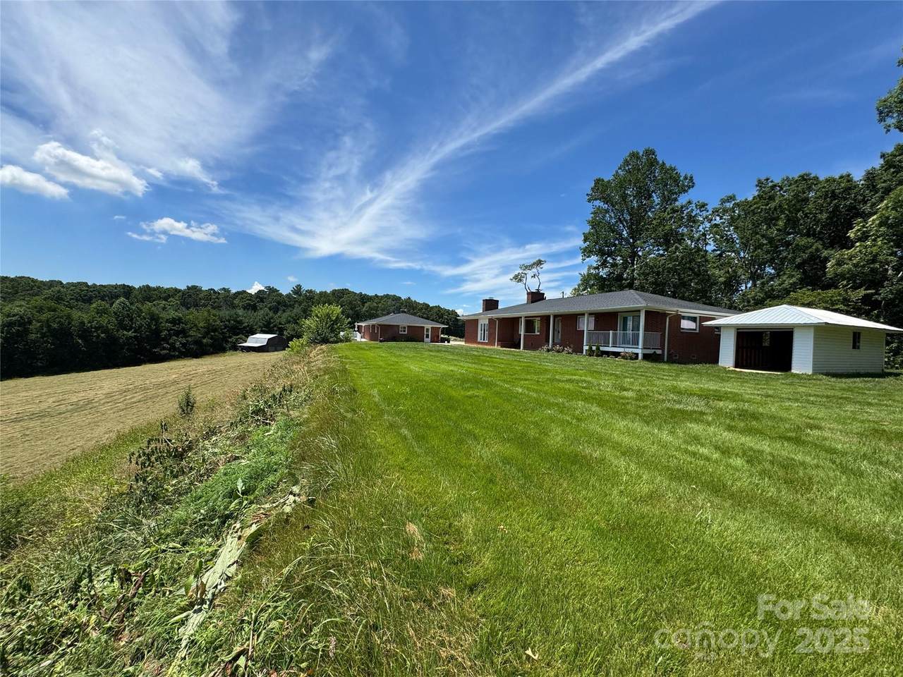 598 Miles View Drive - Photo 1