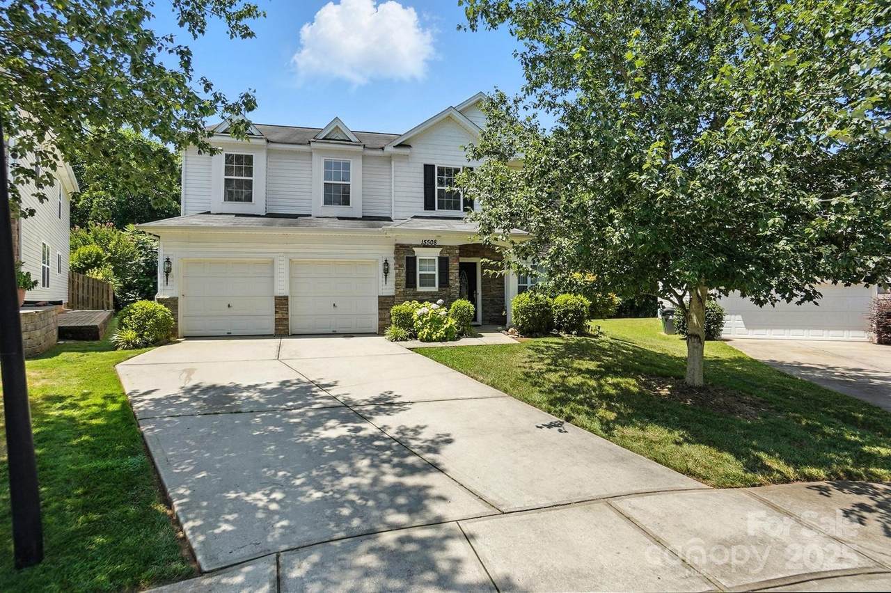 15508 Normans Landing Drive - Photo 1