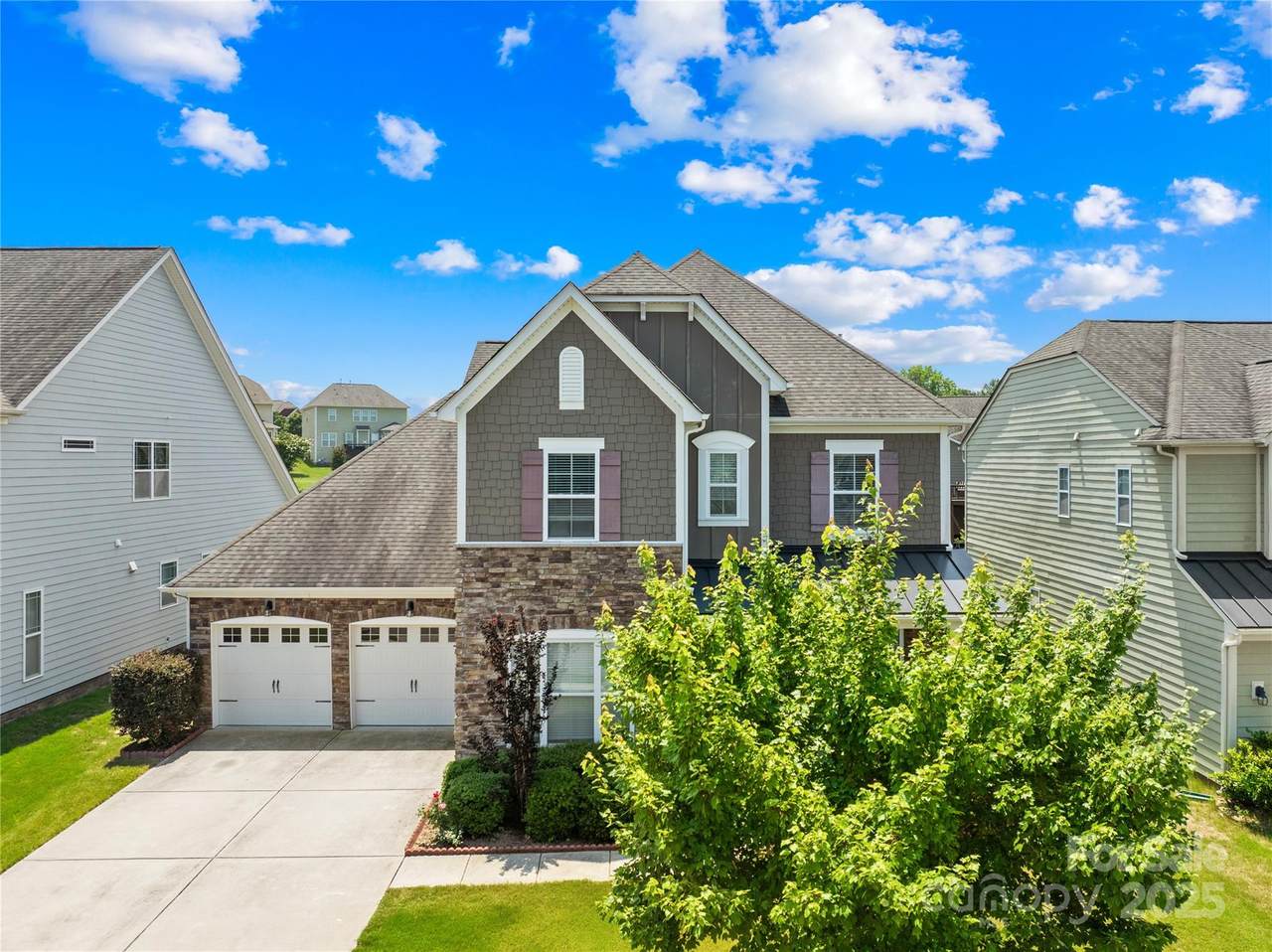 586 Brookhaven Drive - Photo 1