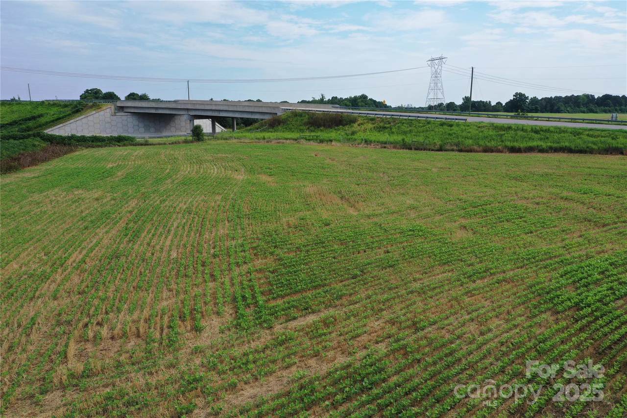 128 Westlee Street - Photo 1
