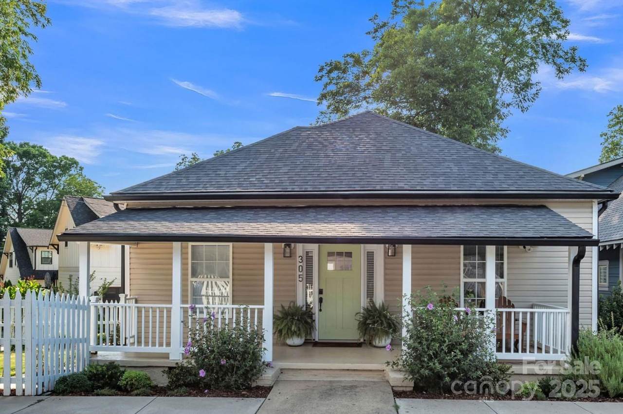 305 Solomon Street - Photo 1