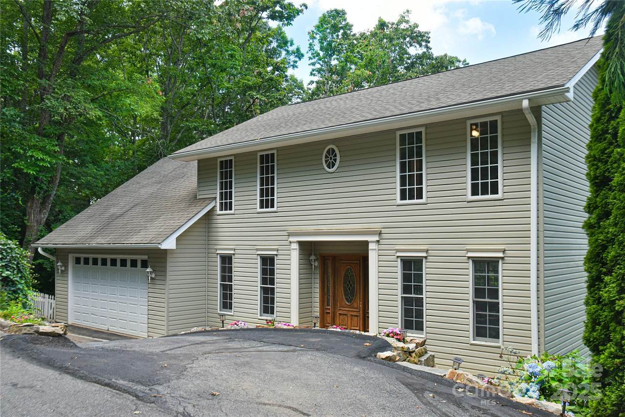 16 Skyview Court - Photo 1