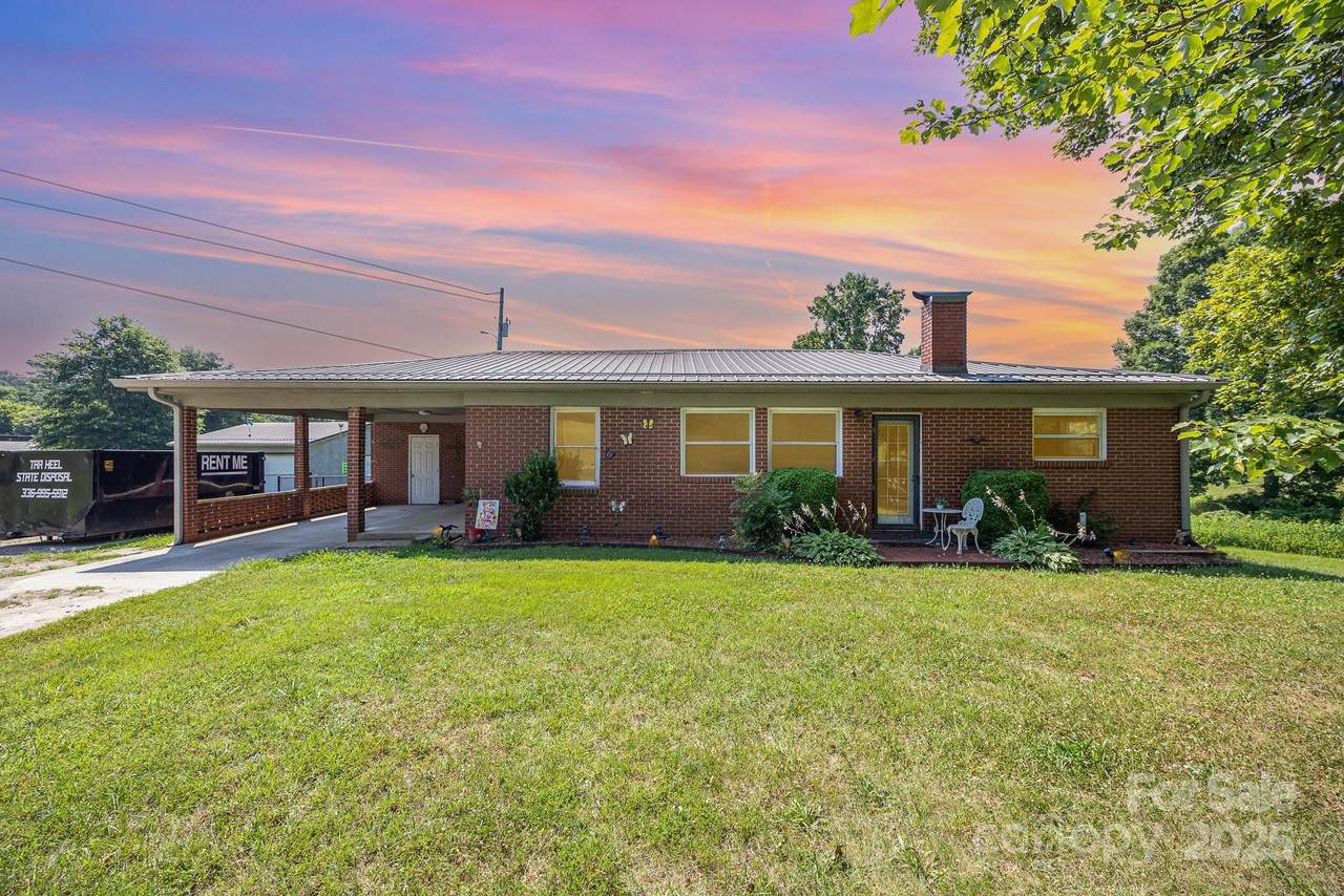 164 Dogtrot Road - Photo 1