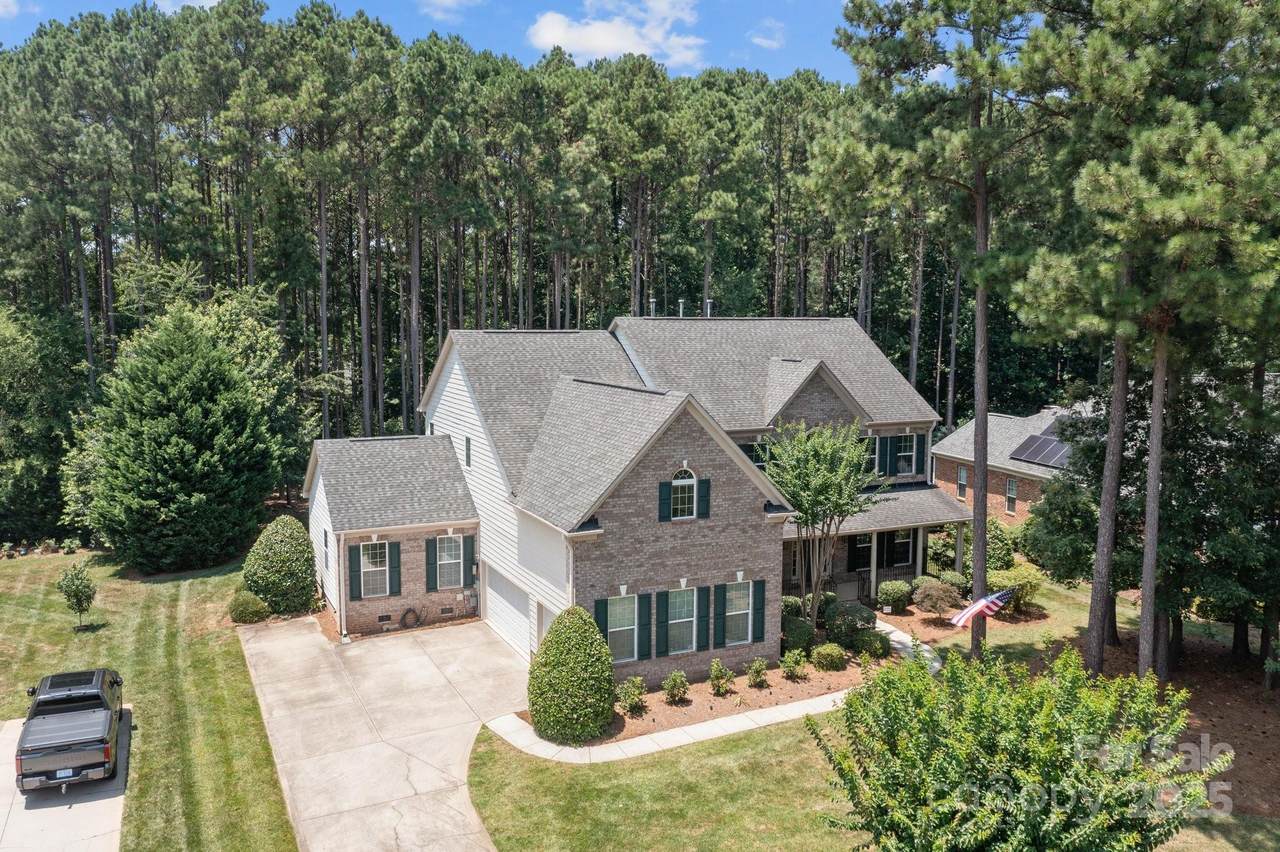 213 Beech Bluff Drive - Photo 1