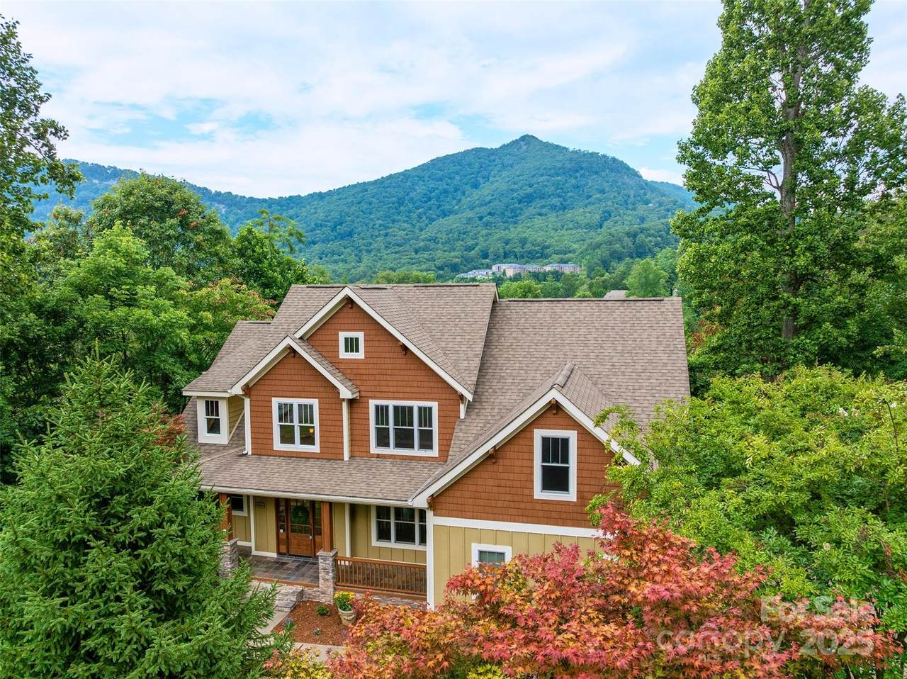 103 Village Pointe Lane - Photo 1