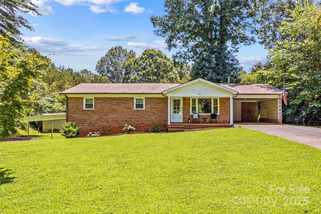 154 Windy Hill Road - Photo 1