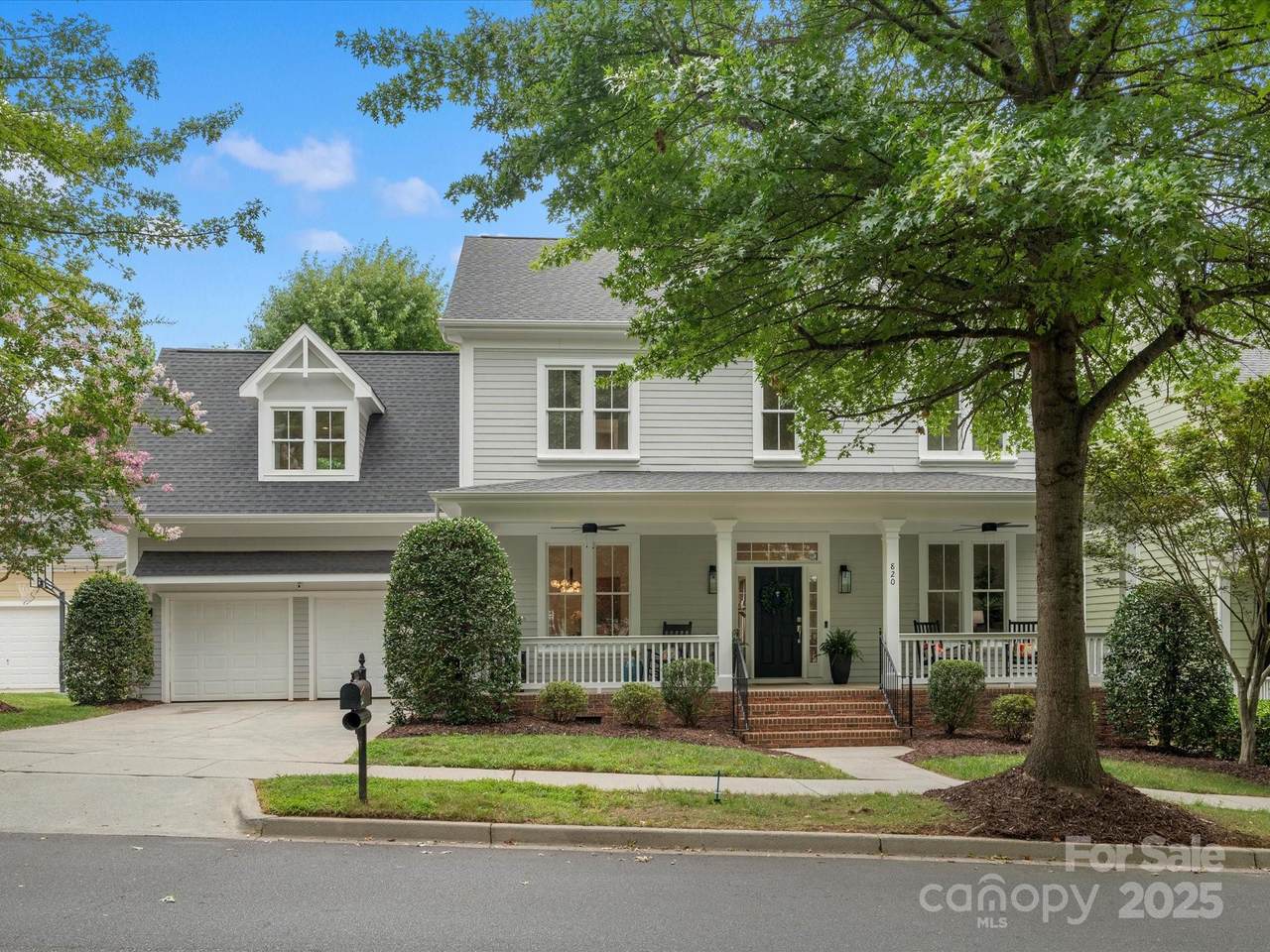 820 Stratford Run Drive - Photo 1