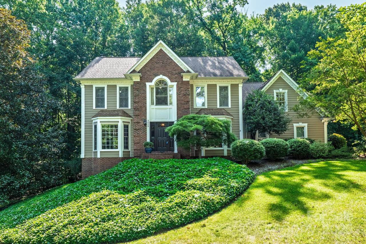 5024 Ardenwoods Drive - Photo 1