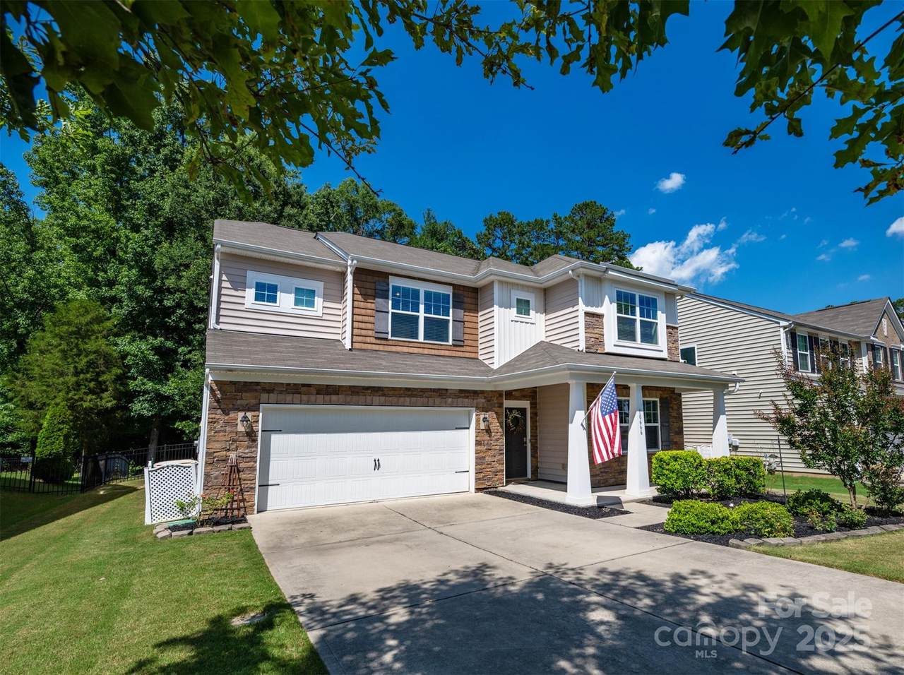 10666 Sapphire Trail - Photo 1