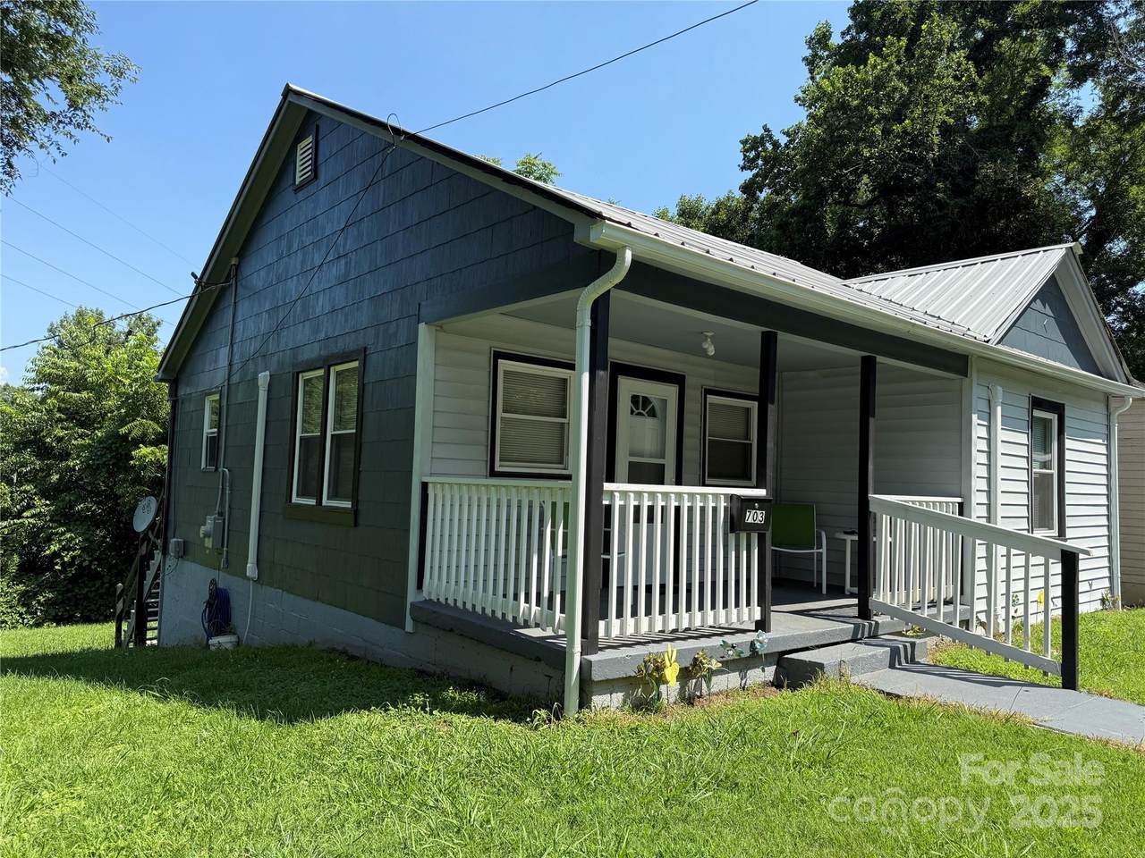 703 Stage Street - Photo 1