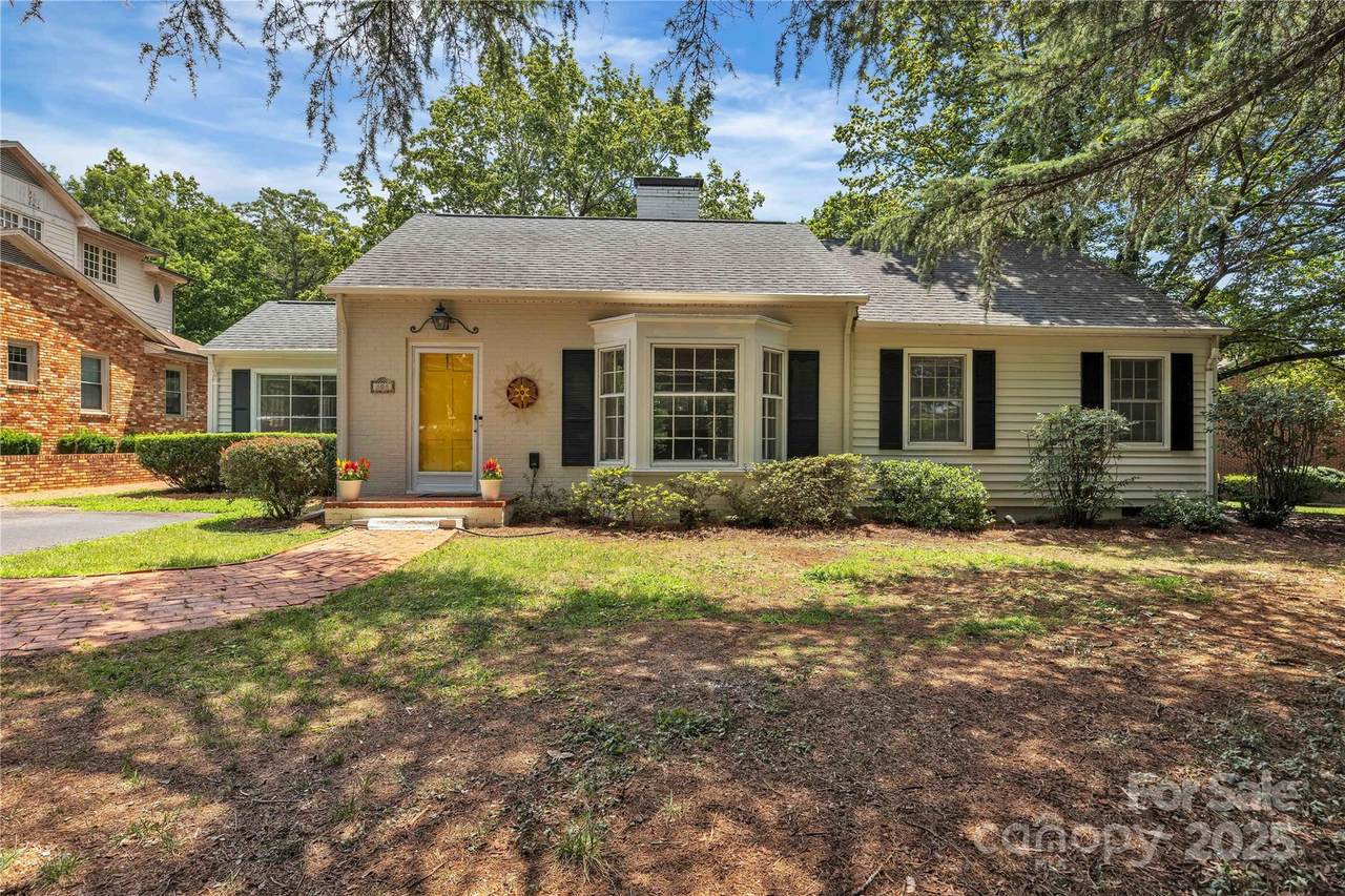 808 Henkel Road - Photo 1