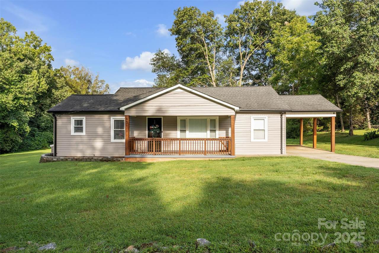 431 School Drive - Photo 1