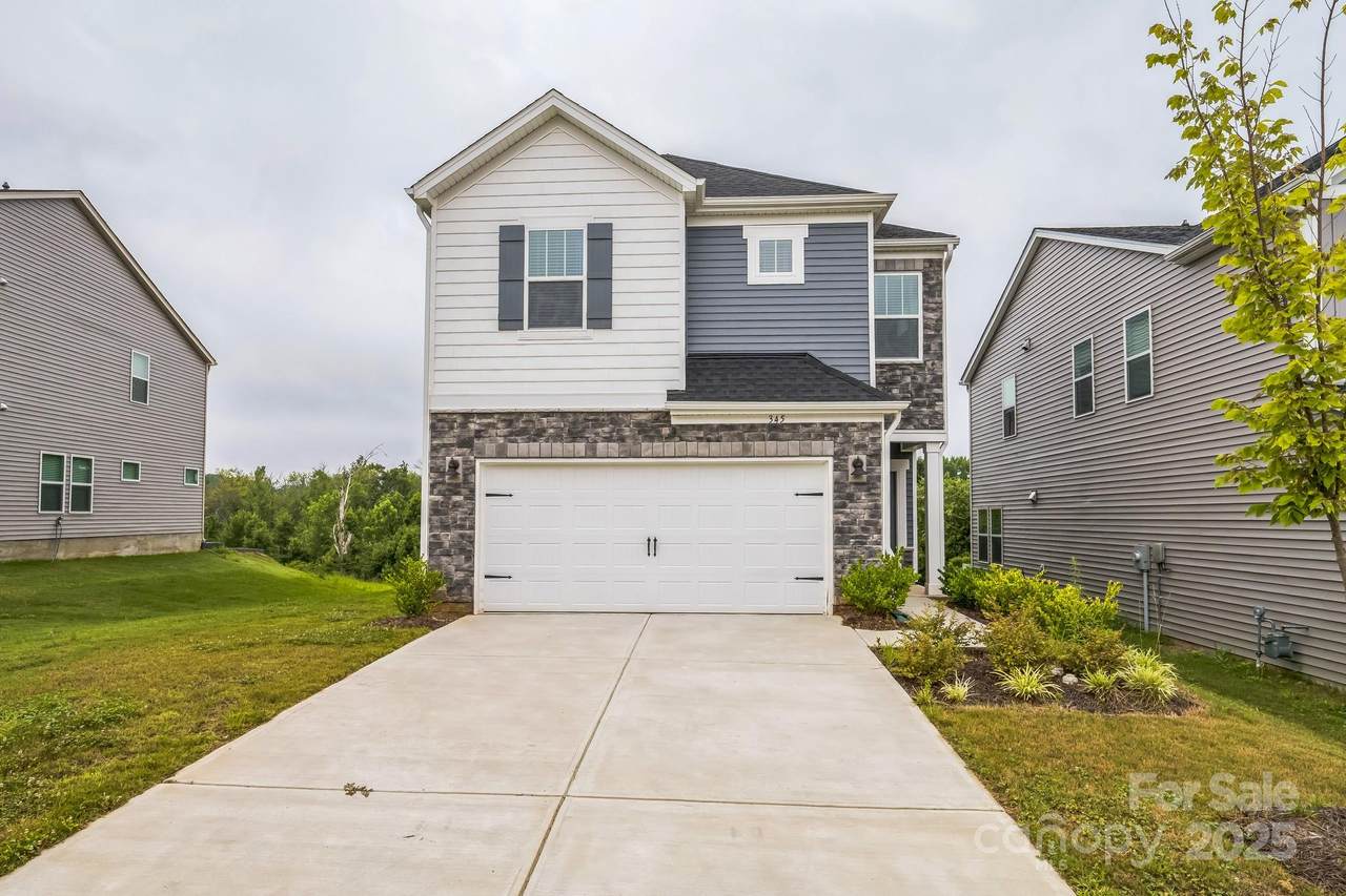 345 Hyssop Court - Photo 1