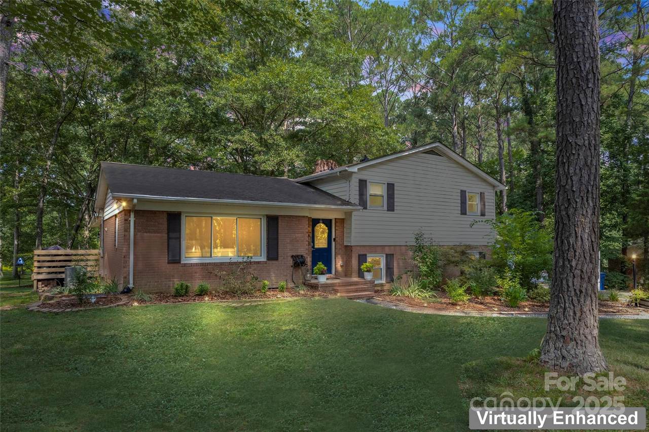 11060 Teresia Lane - Photo 1