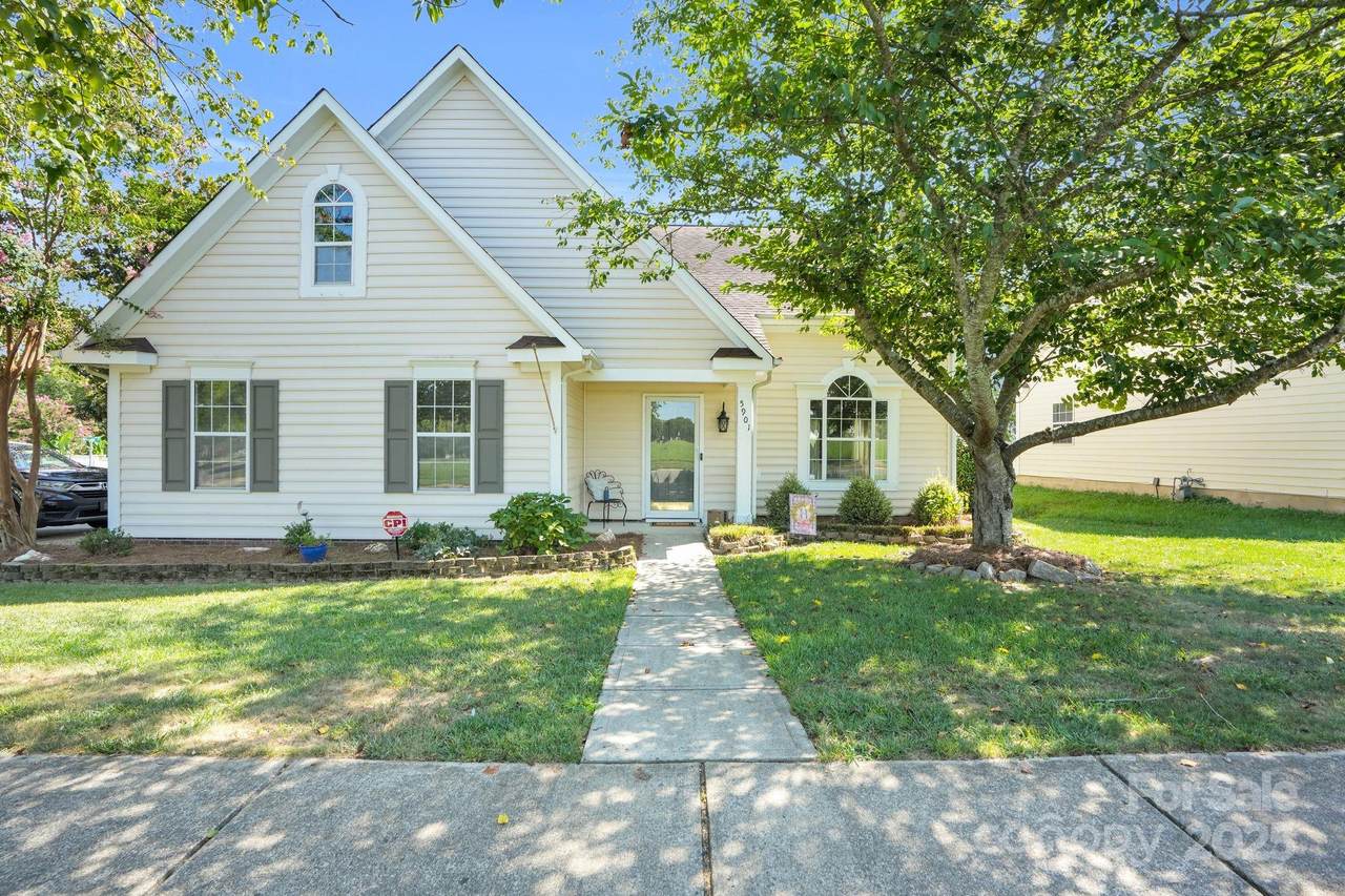 5901 Creft Circle - Photo 1