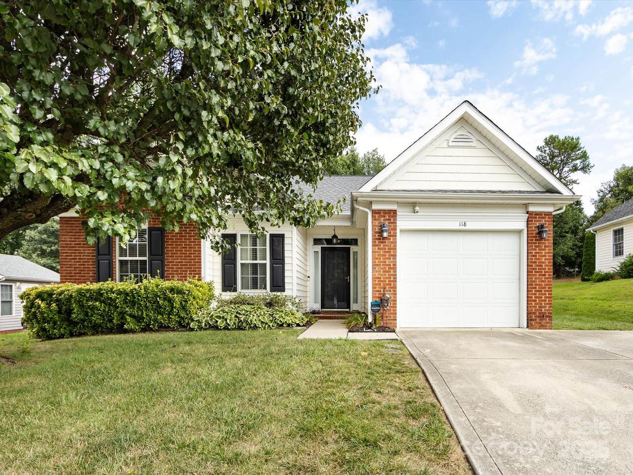 118 Long Creek Parkway - Photo 1