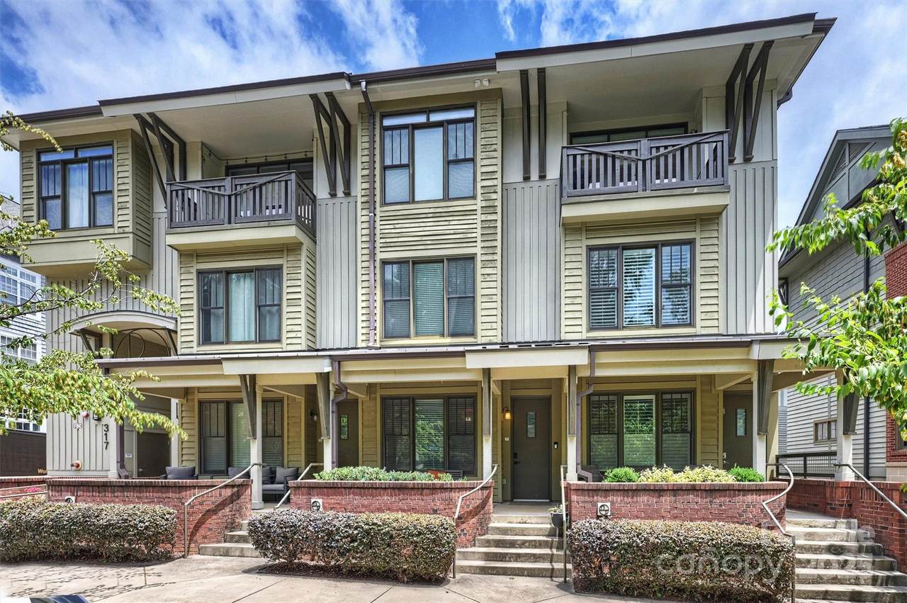 317 Tremont Avenue - Photo 1