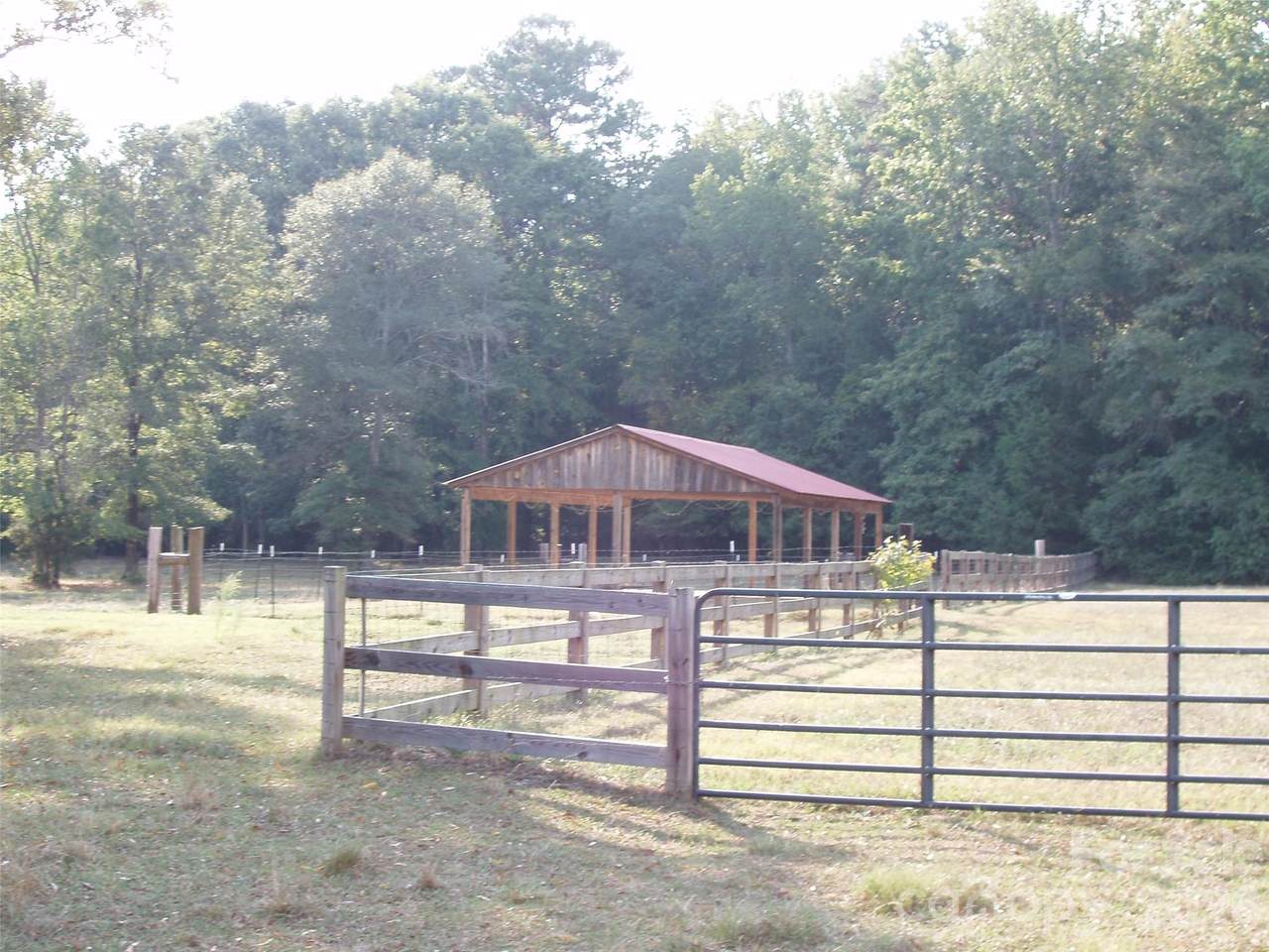https://bt-photos.global.ssl.fastly.net/cmls/1280_boomver_2_4280752-1.jpg
