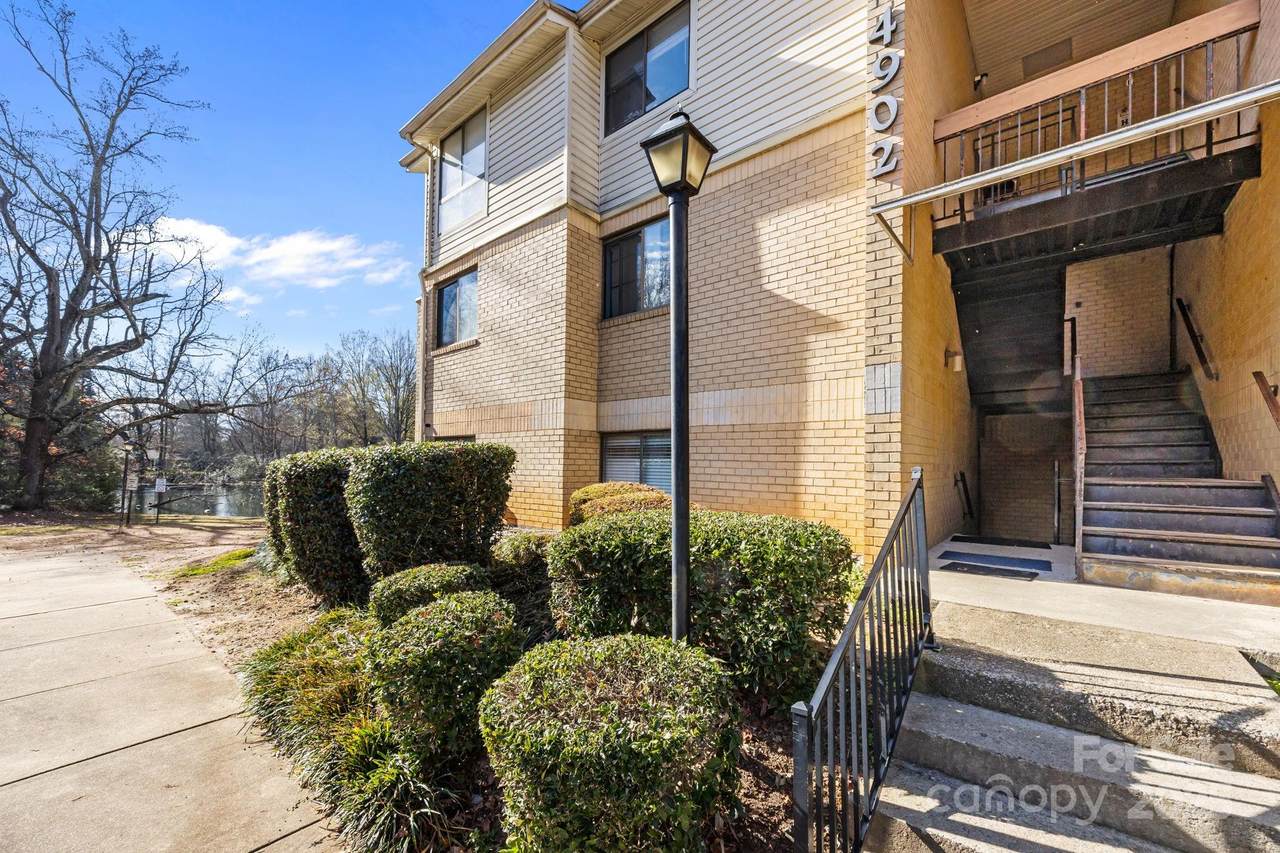 4902 Spring Lake Drive - Photo 1