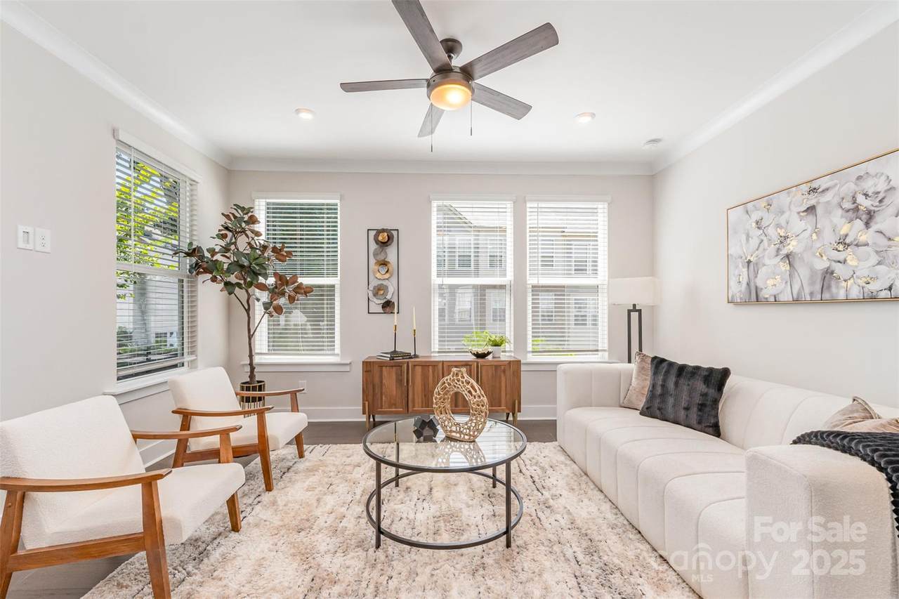 3005 Citizens Lane - Photo 1