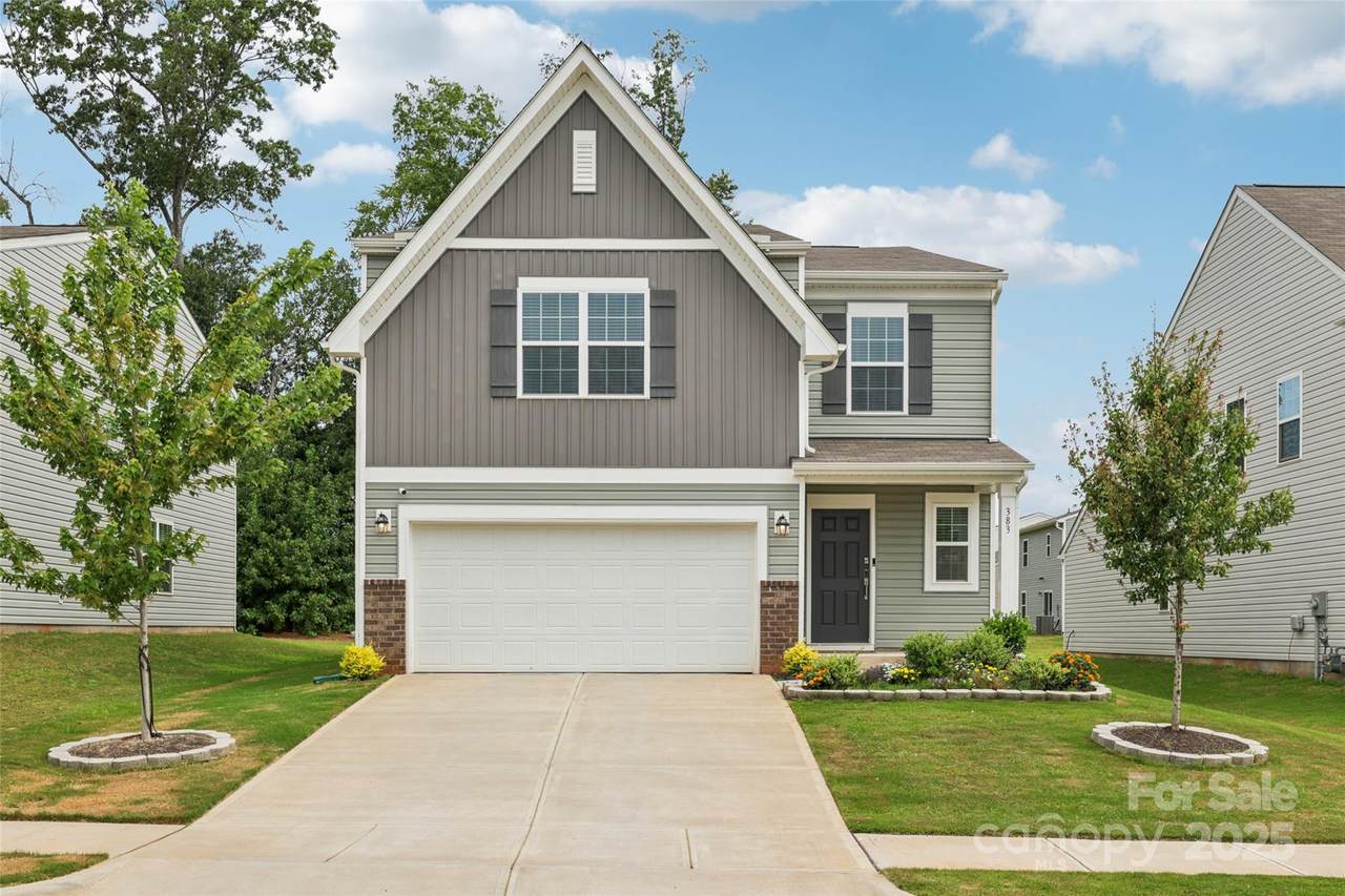 383 Hollingswood Drive - Photo 1